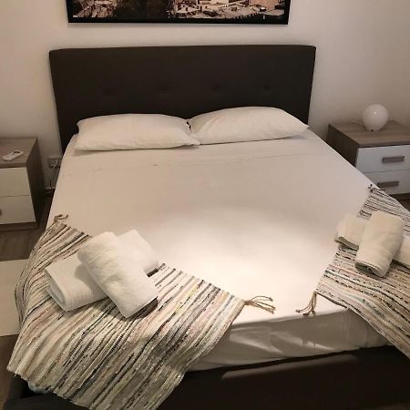 Appartamento Domus Re Di Roma Esterno foto